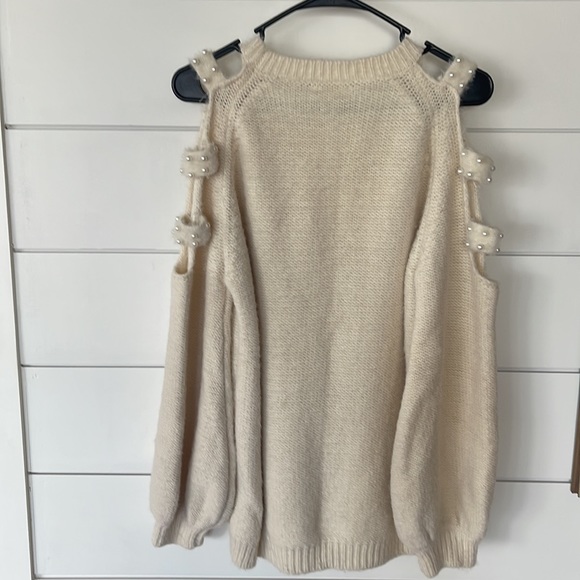 Easel Medium Embellished open arm Sweater - Picture 4 of 4